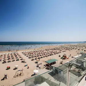 riviera-mare-beach-life.riccione-hotels.org/